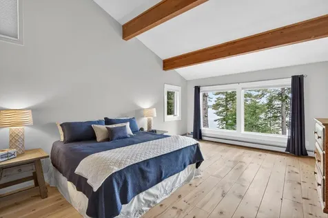 24 Split Rock Way Penobscot ME 04476