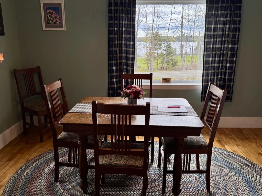 17 Old Pond Road Dexter ME 04930