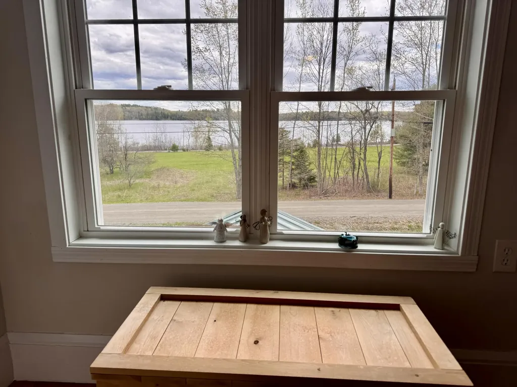 17 Old Pond Road Dexter ME 04930