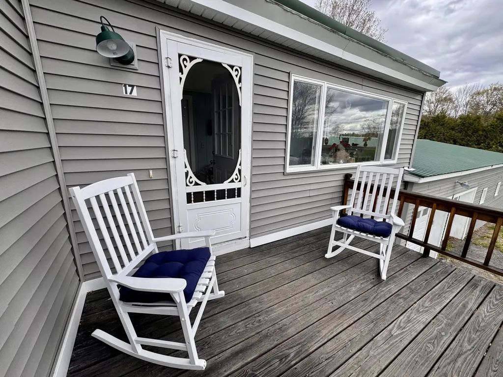 17 Old Pond Road Dexter ME 04930