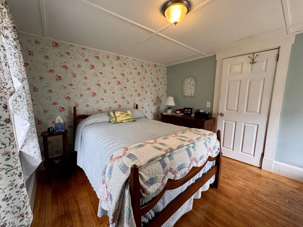 17 Old Pond Road Dexter ME 04930