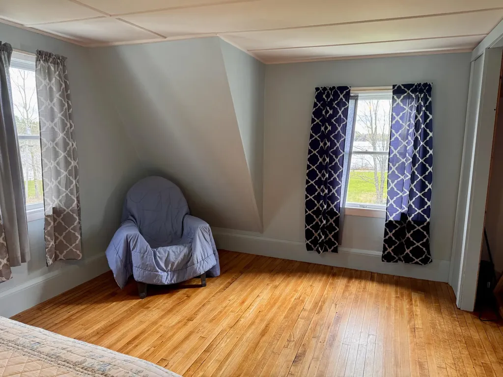 17 Old Pond Road Dexter ME 04930