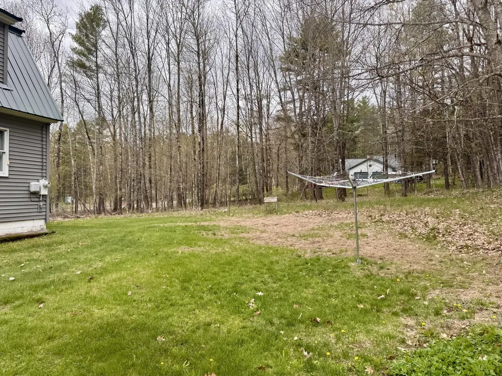 17 Old Pond Road Dexter ME 04930