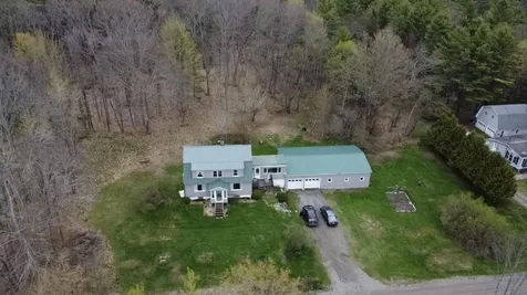 17 Old Pond Road Dexter ME 04930