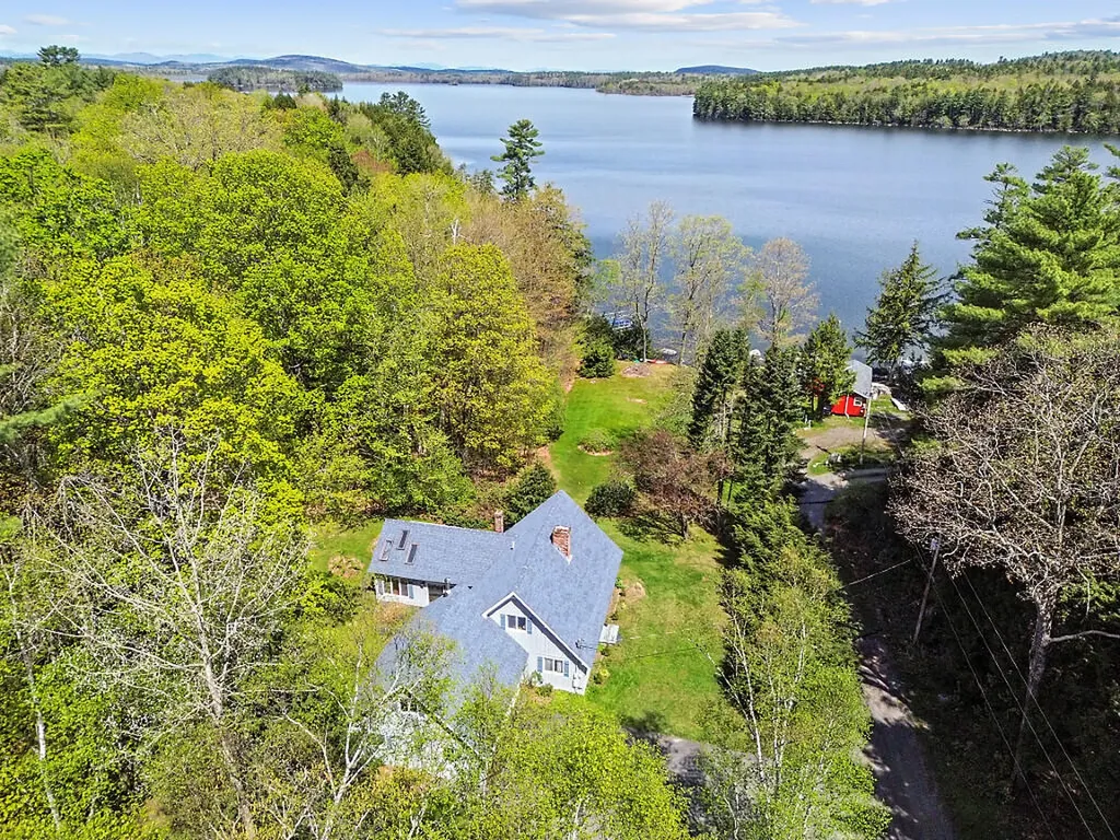 66 Brickett Point Estates Oakland ME 04963