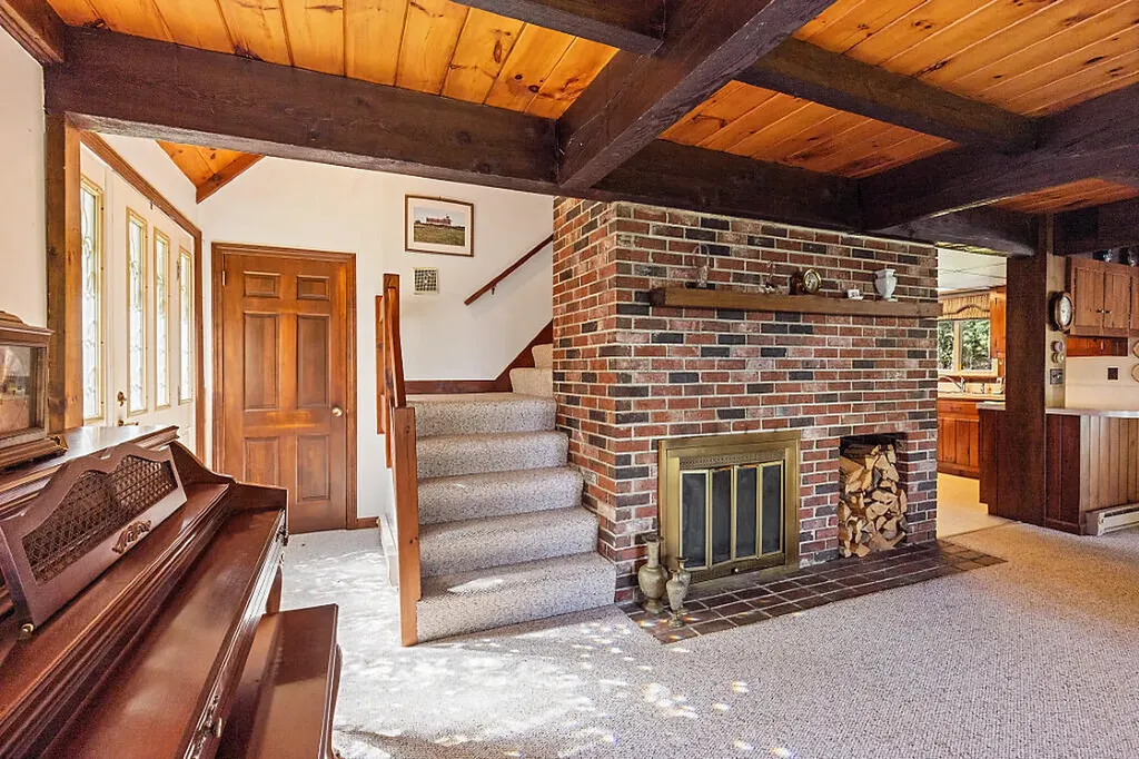 66 Brickett Point Estates Oakland ME 04963