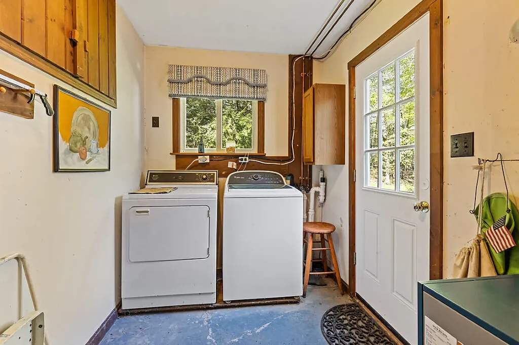 66 Brickett Point Estates Oakland ME 04963