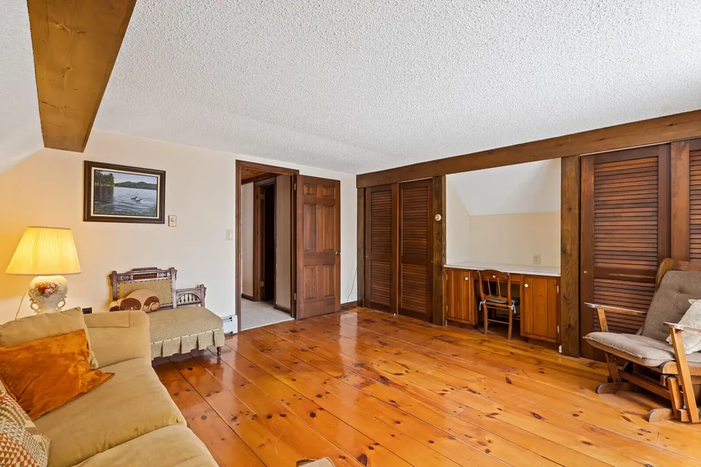 66 Brickett Point Estates Oakland ME 04963