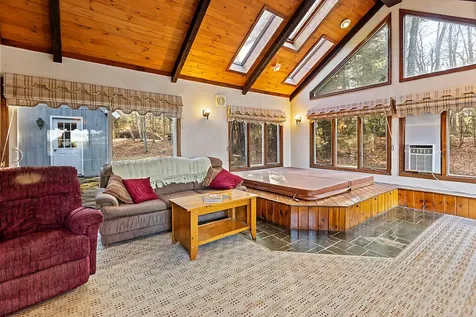 66 Brickett Point Estates Oakland ME 04963