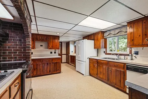 66 Brickett Point Estates Oakland ME 04963