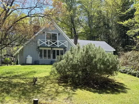 66 Brickett Point Estates Oakland ME 04963