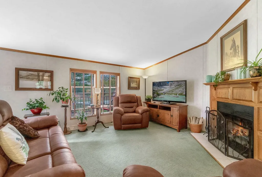 399 Stetson Road W Levant ME 04456