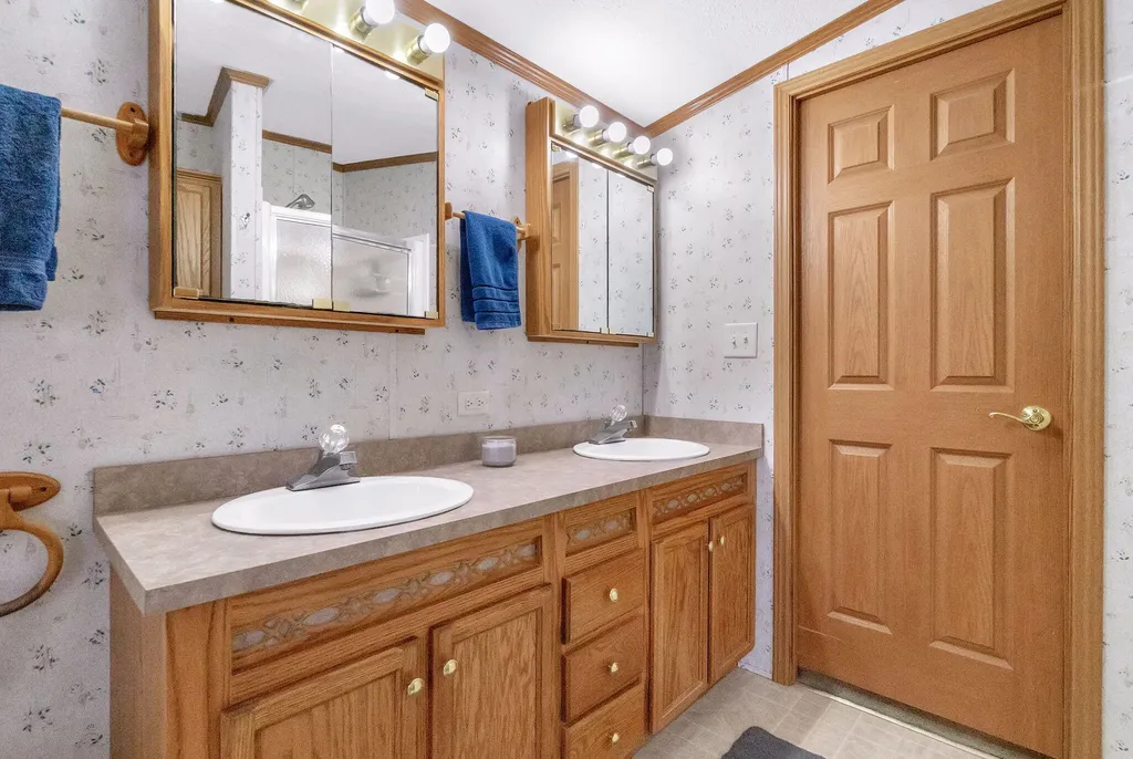 399 Stetson Road W Levant ME 04456