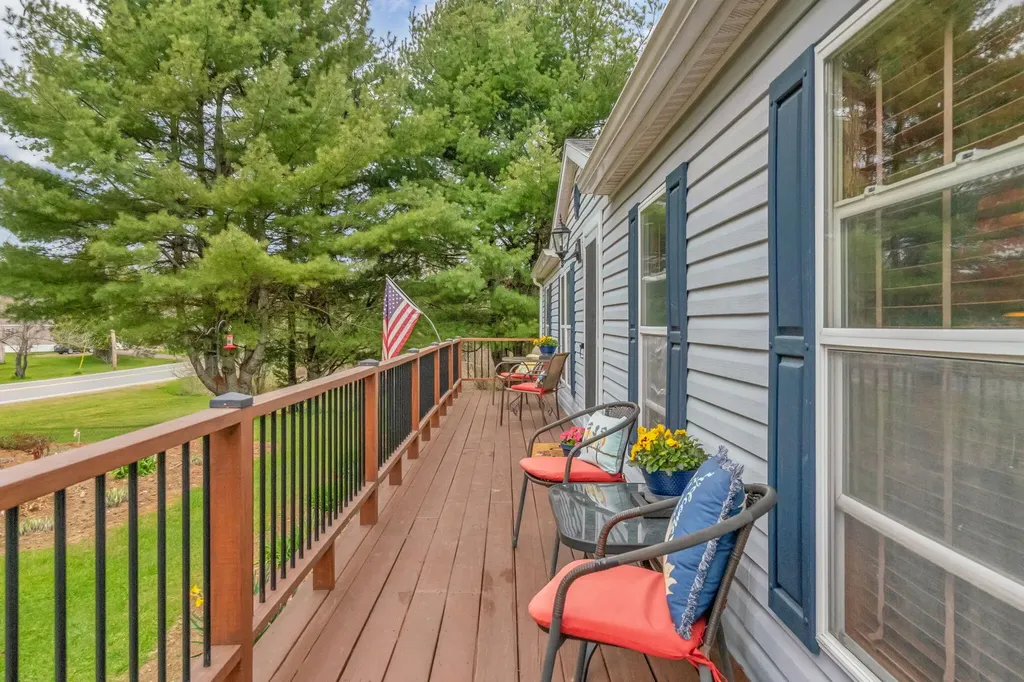 399 Stetson Road W Levant ME 04456