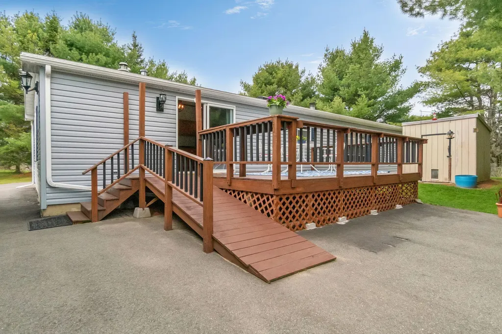 399 Stetson Road W Levant ME 04456