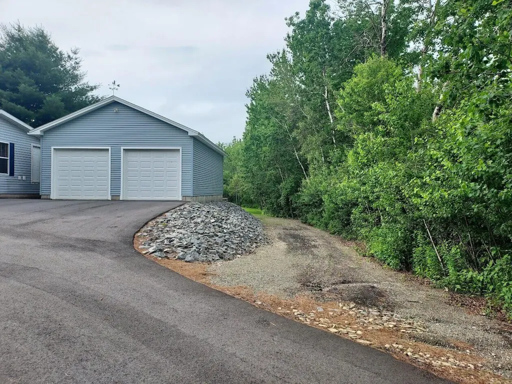 399 Stetson Road W Levant ME 04456