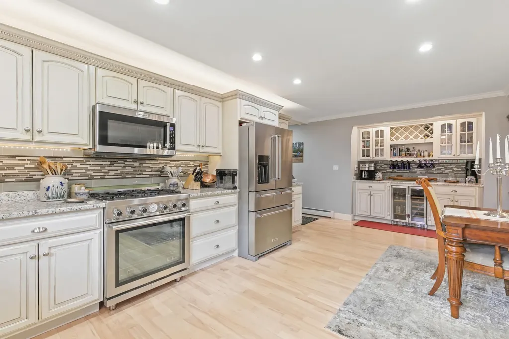 86 Duke Lane Lyman ME 04002