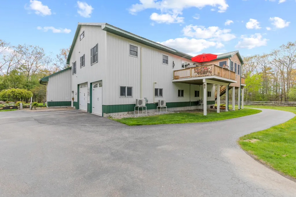 86 Duke Lane Lyman ME 04002