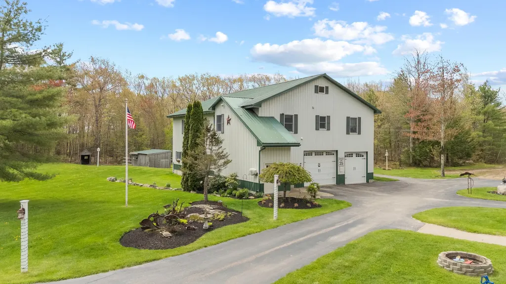 86 Duke Lane Lyman ME 04002