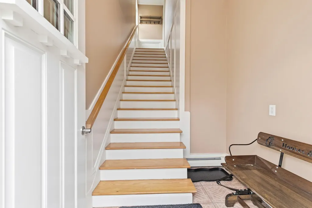 86 Duke Lane Lyman ME 04002