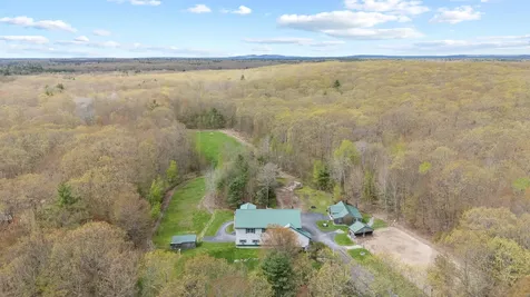 86 Duke Lane Lyman ME 04002