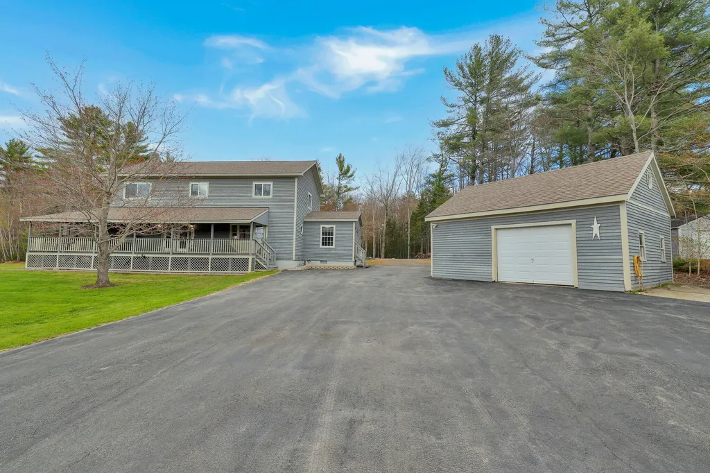 198 Ridge Road Peru ME 04290