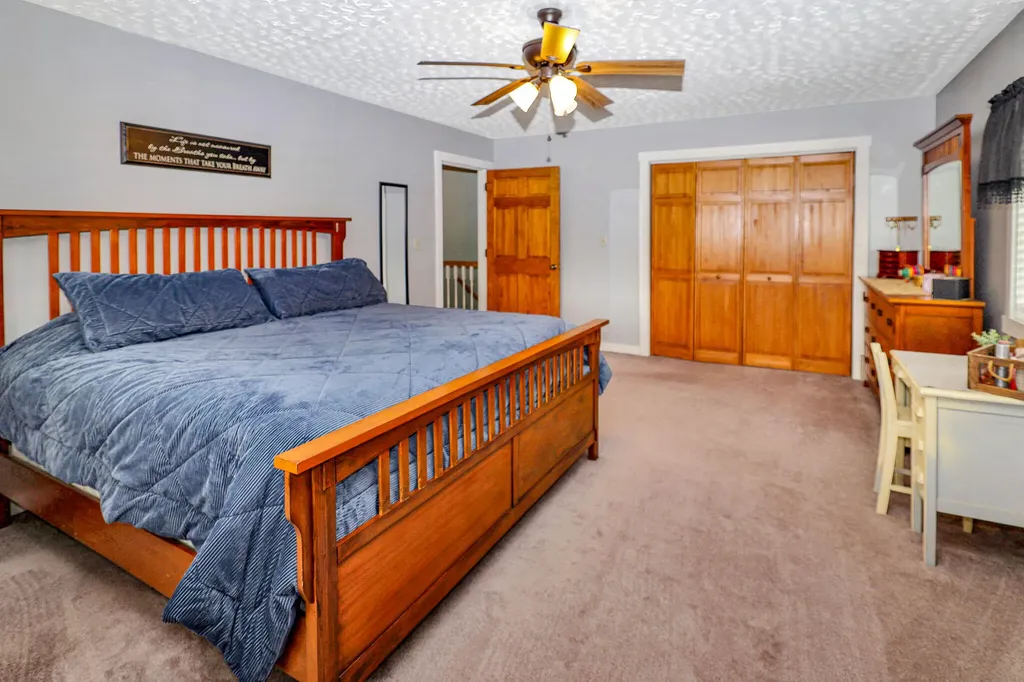 198 Ridge Road Peru ME 04290