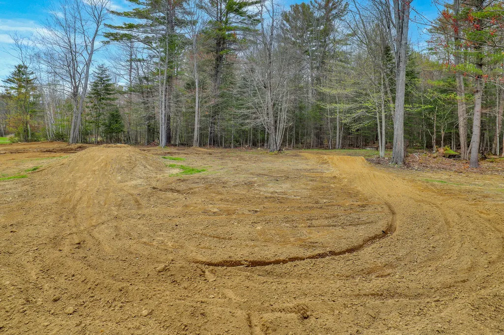 198 Ridge Road Peru ME 04290