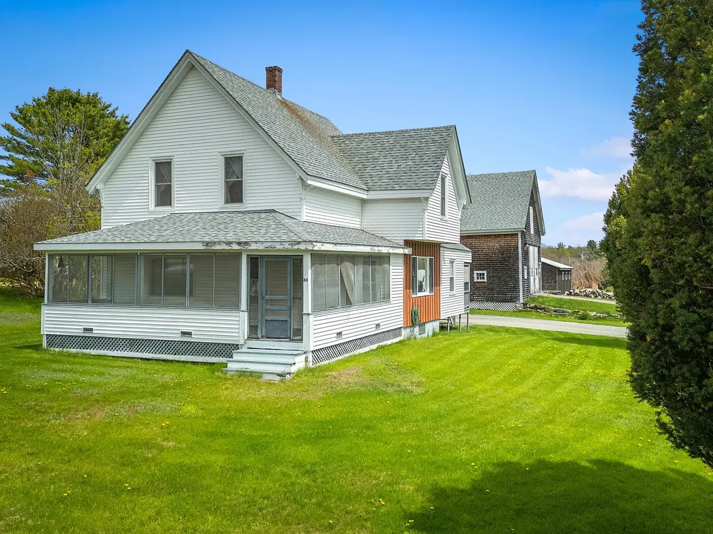 63 Old Rockland Street Rockport ME 04856