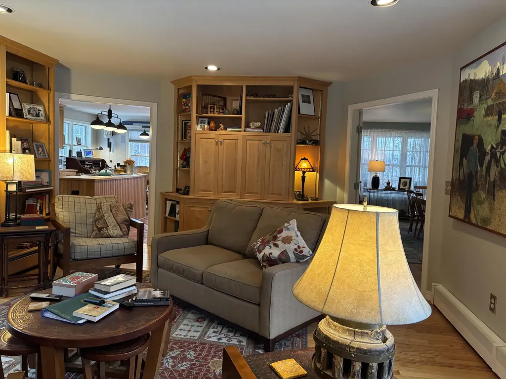 11 Baker Road Winterport ME 04496