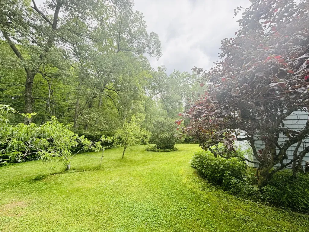 11 Baker Road Winterport ME 04496