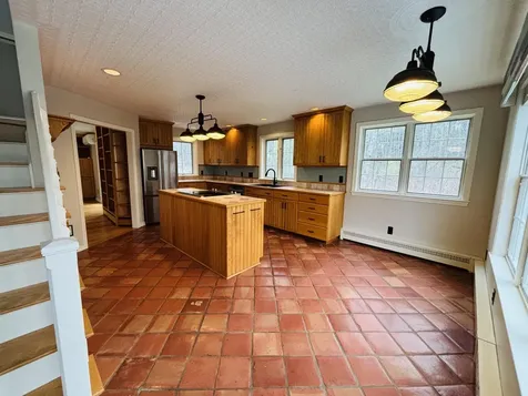 11 Baker Road Winterport ME 04496