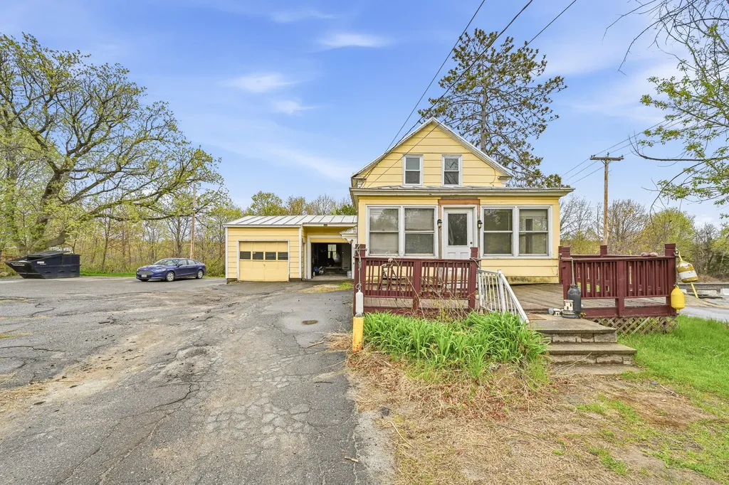 16 Main Street Fairfield ME 04937