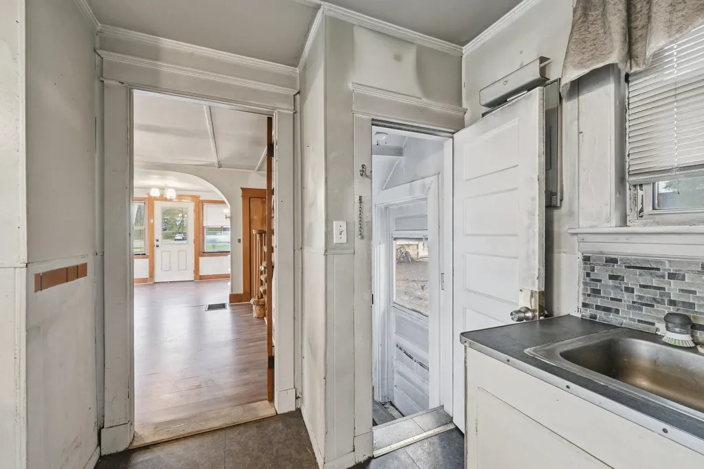 16 Main Street Fairfield ME 04937