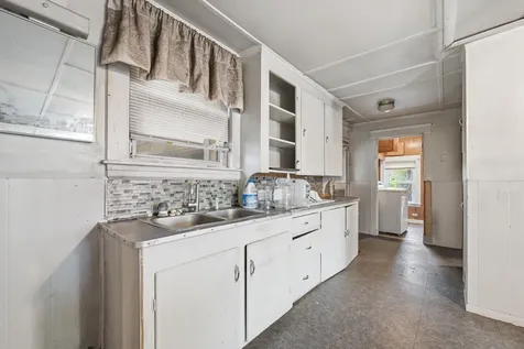 16 Main Street Fairfield ME 04937