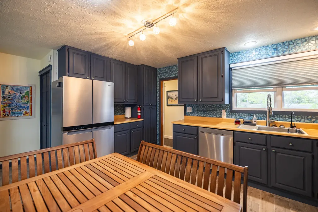 33 Webb Field Road Brunswick ME 04011