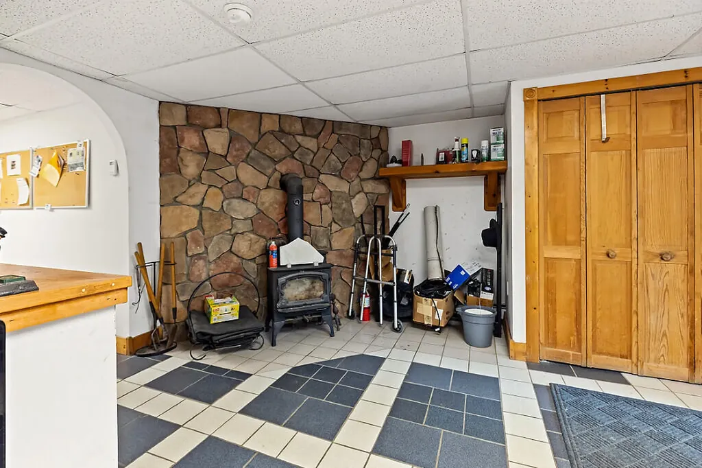 53 Turner Drive Monmouth ME 04265