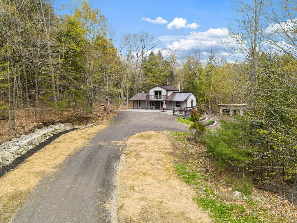 53 Turner Drive Monmouth ME 04265