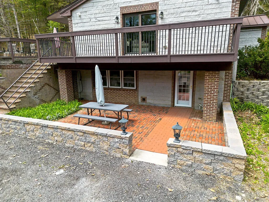 53 Turner Drive Monmouth ME 04265