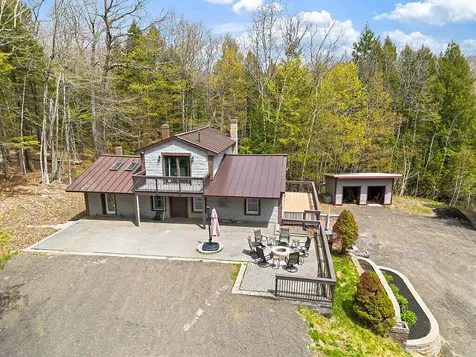 53 Turner Drive Monmouth ME 04265