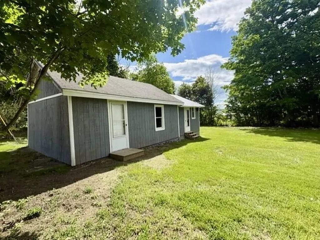 887 Foxes Ridge Road Acton ME 04001