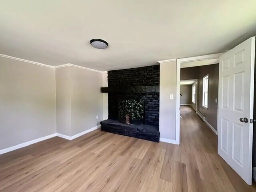 887 Foxes Ridge Road Acton ME 04001