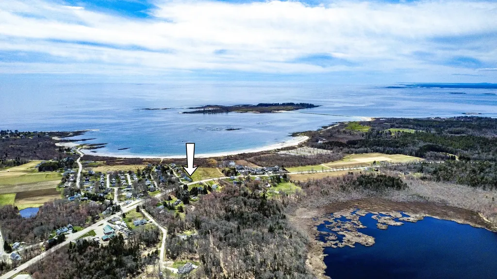 60 Richmond Terrace Cape Elizabeth ME 04107