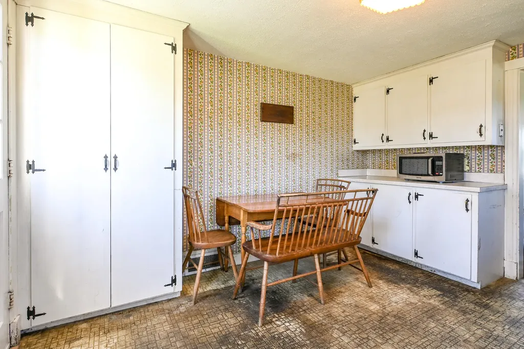 60 Richmond Terrace Cape Elizabeth ME 04107
