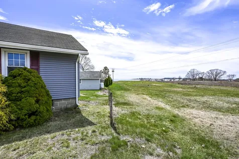60 Richmond Terrace Cape Elizabeth ME 04107