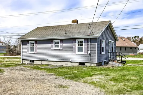 60 Richmond Terrace Cape Elizabeth ME 04107
