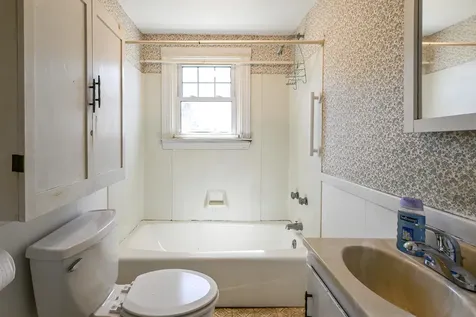 60 Richmond Terrace Cape Elizabeth ME 04107