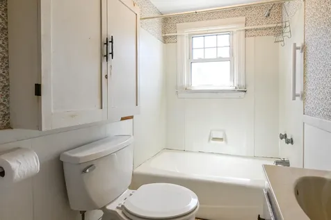 60 Richmond Terrace Cape Elizabeth ME 04107
