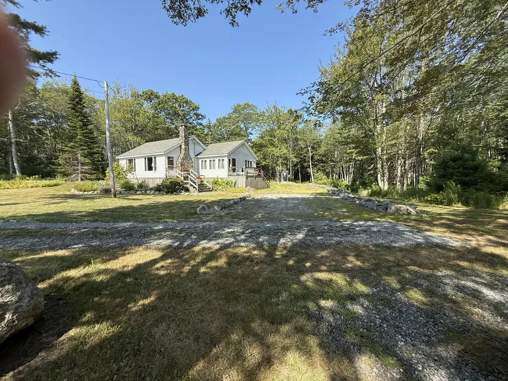 45 Old Mill Road Bristol ME 04554