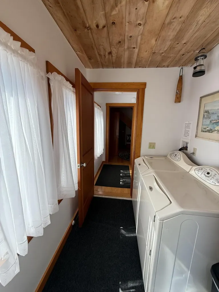 45 Old Mill Road Bristol ME 04554